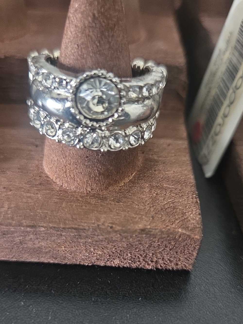 Paparazzi White Rhinestone Ring NWT
